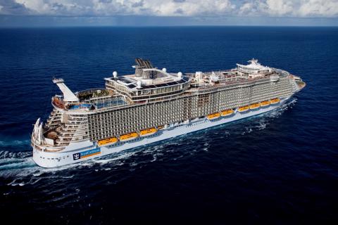 allure_of_the_seas.jpg allure_of_the_seas.jpg