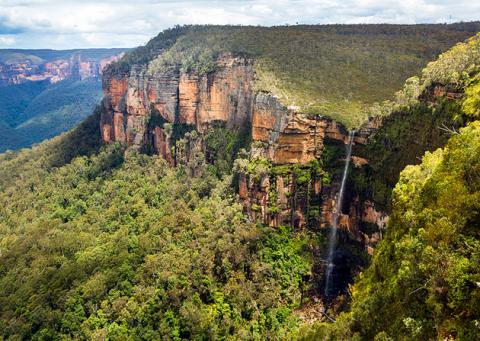 australia-blue-mountains-national-park-govetts-leap-lookout.jpg