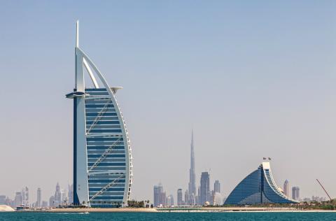 dubai.jpg dubai.jpg
