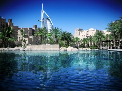 dubai_1000px.jpg dubai_1000px.jpg