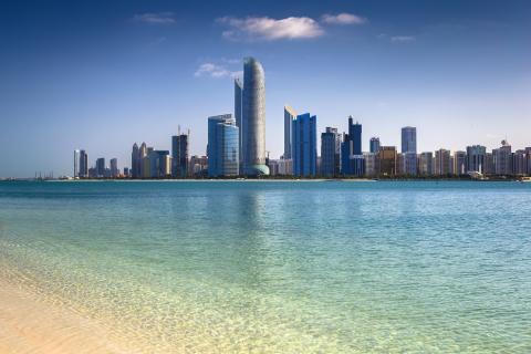 dubai_sigling_abu_dhabi_turn_2.jpg dubai_sigling_abu_dhabi_turn_2.jpg