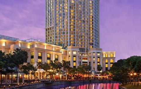 grand_copthorne_night_r.jpg grand_copthorne_night_r.jpg