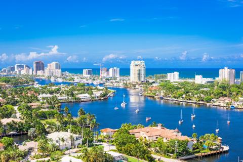 sigling_yfir_hafid_lauderdale_florida_2.jpg sigling_yfir_hafid_lauderdale_florida_2.jpg