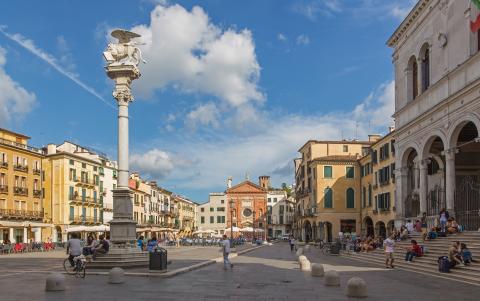 verona_almennt_saelkeraferd_4.jpg verona_almennt_saelkeraferd_4.jpg
