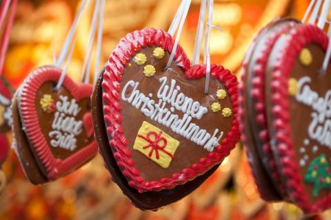 vienna_cristmas_market.jpg vienna_cristmas_market.jpg